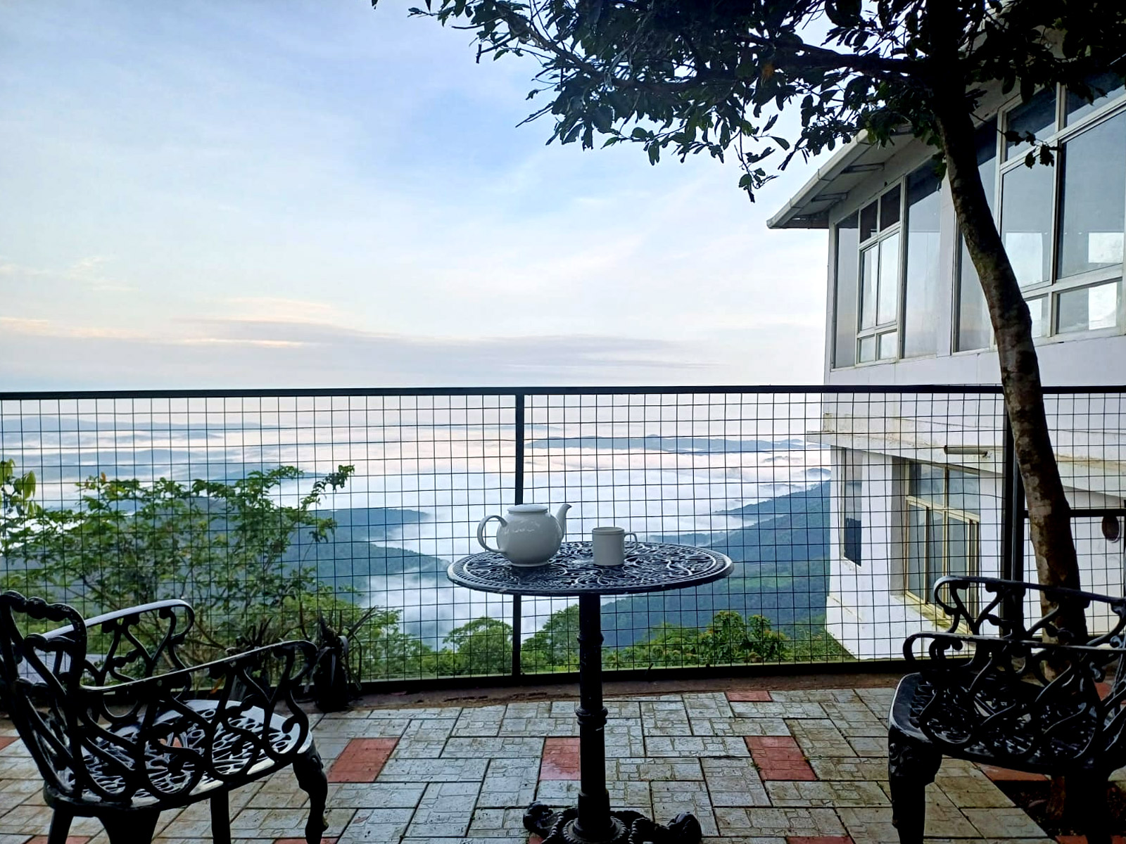 Tea & Coffee enjoyed with the cool climate and view outdoors