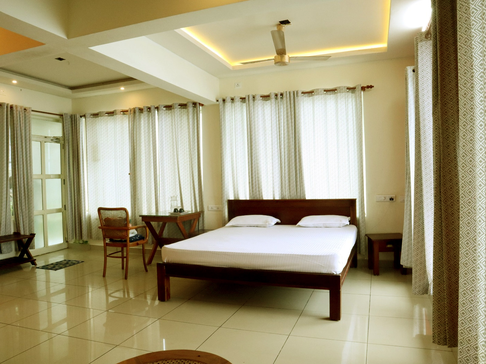 Photo of Preimum Room - ₹3999